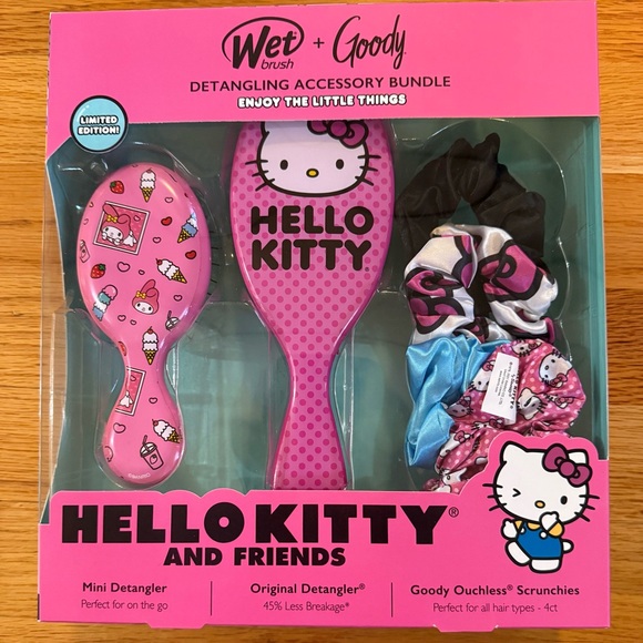 Hello Kitty Other - NWT Hello Kitty Wet Brush + Goody Detangling Accessory Bundle